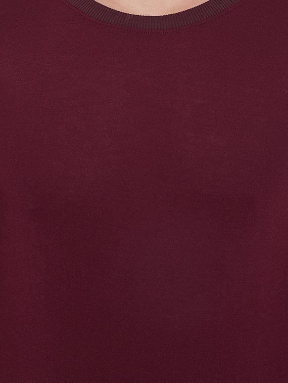 maroon color block cut & sew t-shirt - 17669499 - Standard Image - 4