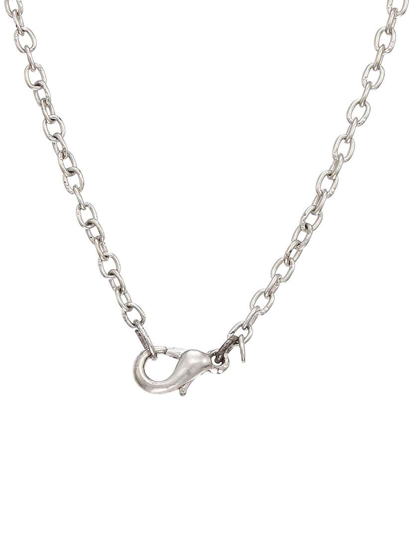 silver metal pendant - 17676456 -  Standard Image - 1