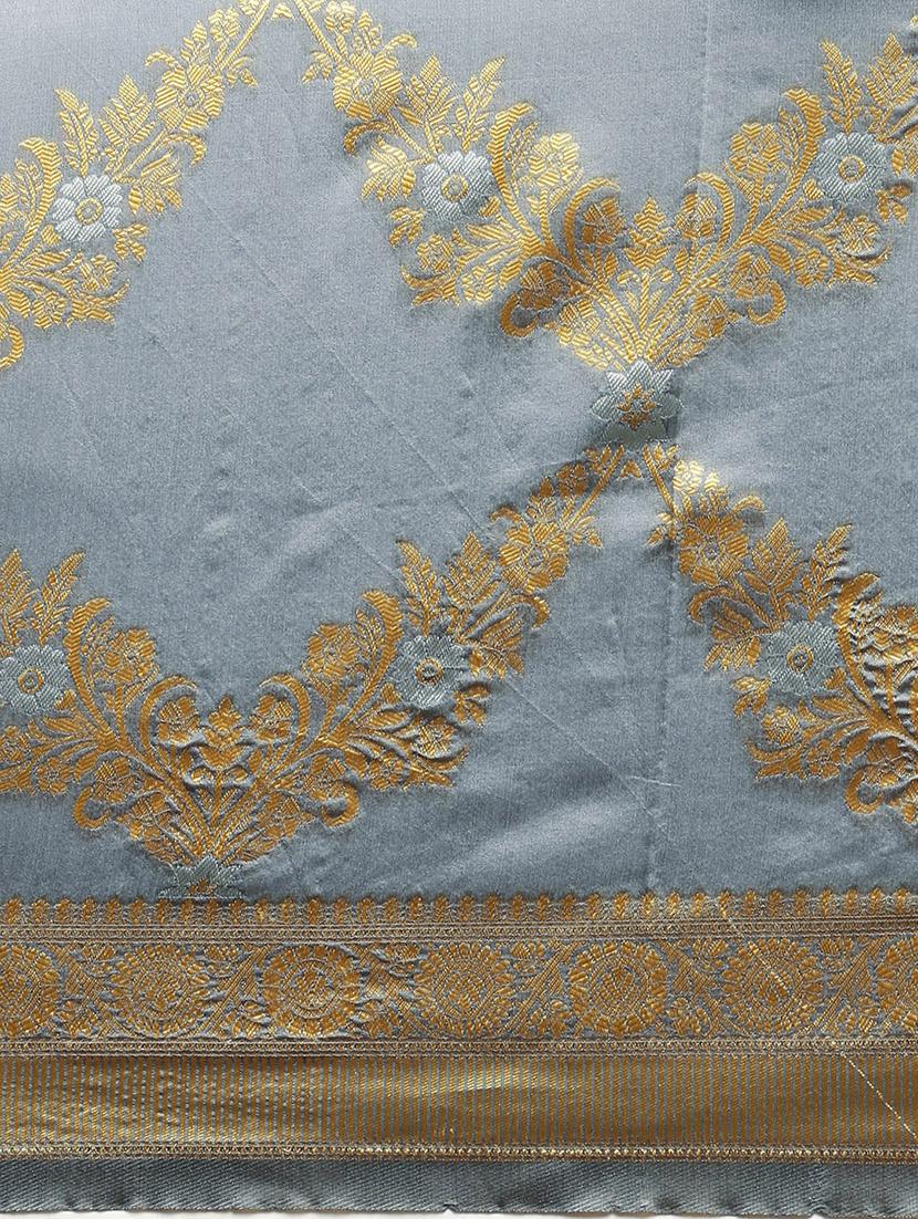 women's banarasi saree with blouse - 17687307 - Standard Image - 4