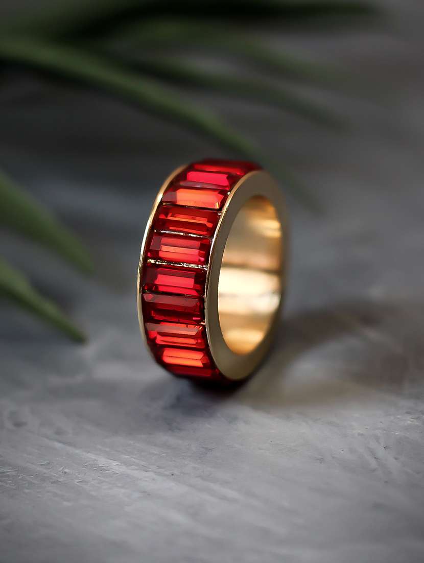 red metal finger  ring