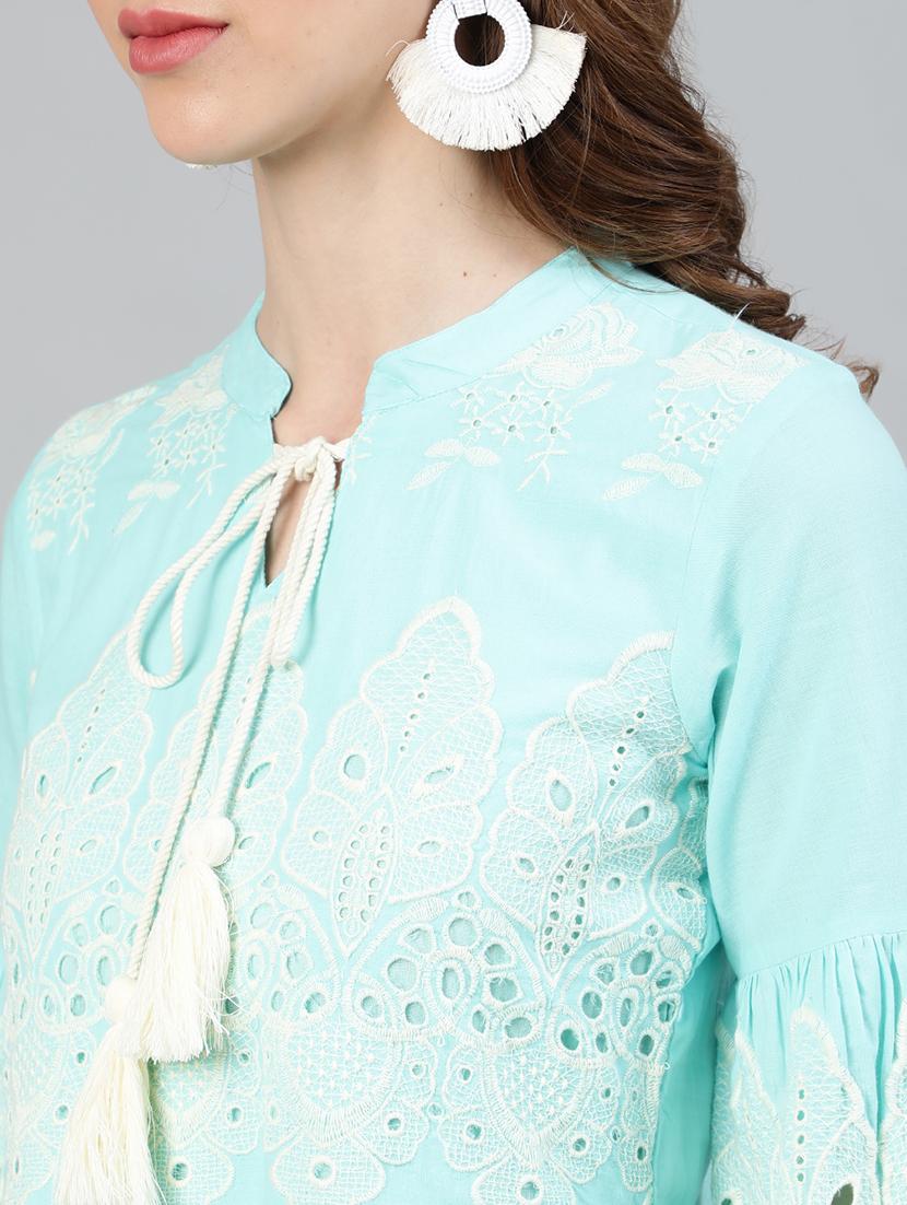 bell sleeves embroidered dress - 17692085 - Standard Image - 4