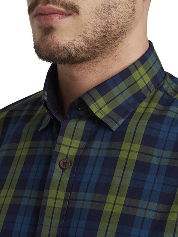 green checkered casual shirt - 17696027 - Standard Image - 4