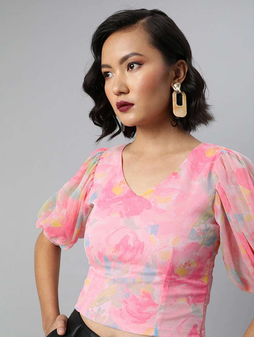 women's crop v neck top