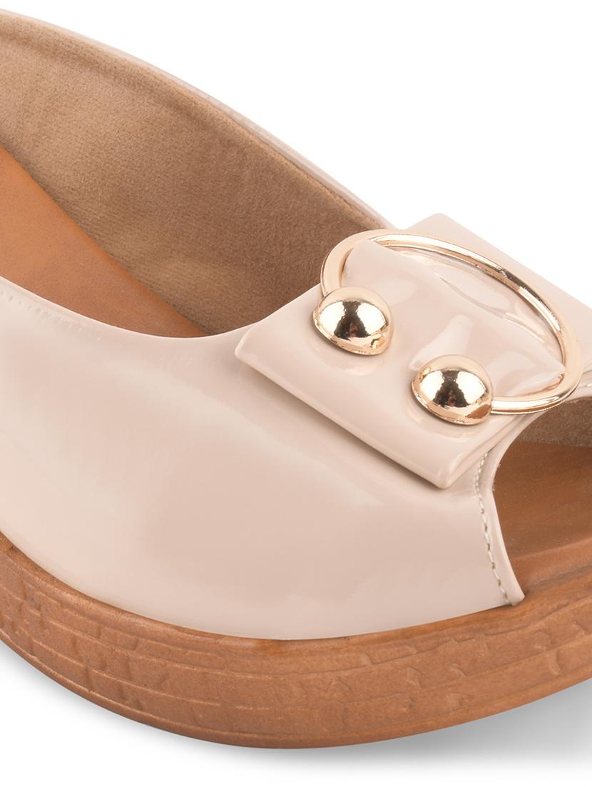 nude slip on wedge - 17710398 - Standard Image - 4