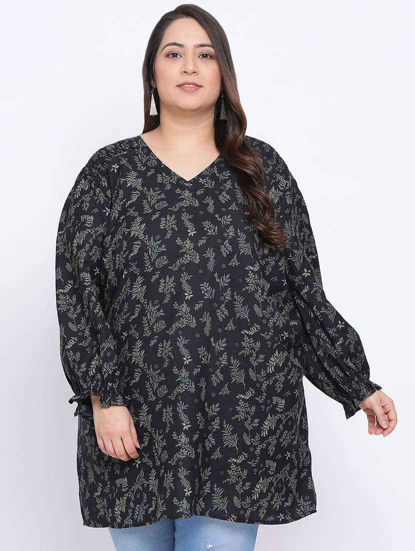 women's straight v neck top