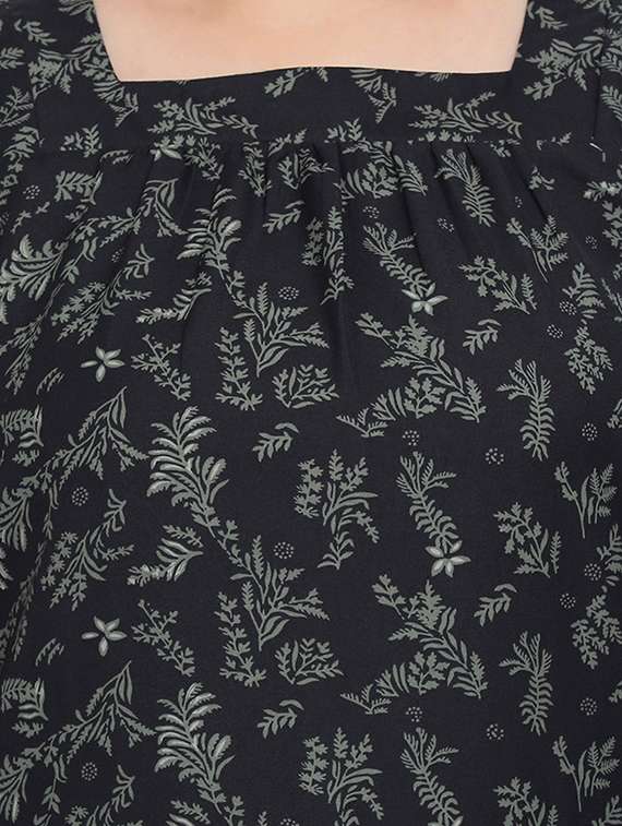 bell sleeved floral plus top - 17715300 - Standard Image - 4