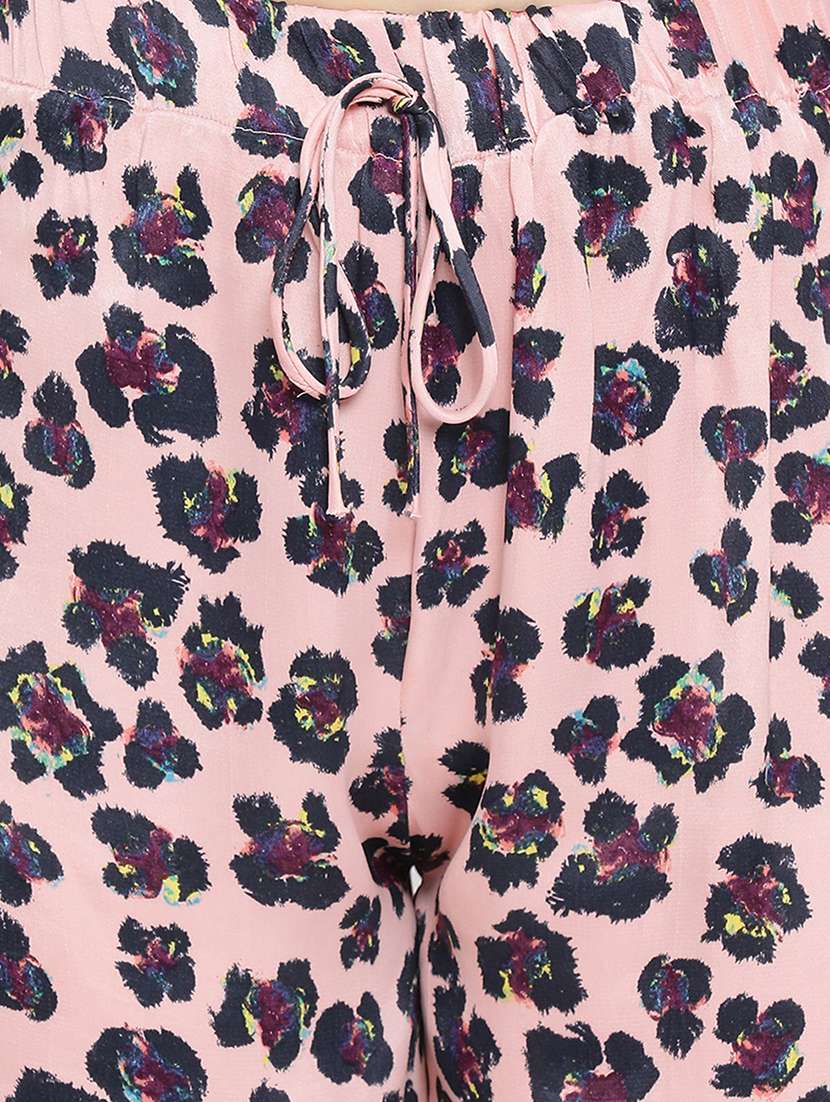 drawstring waist animal short - 17715381 -  Standard Image - 4