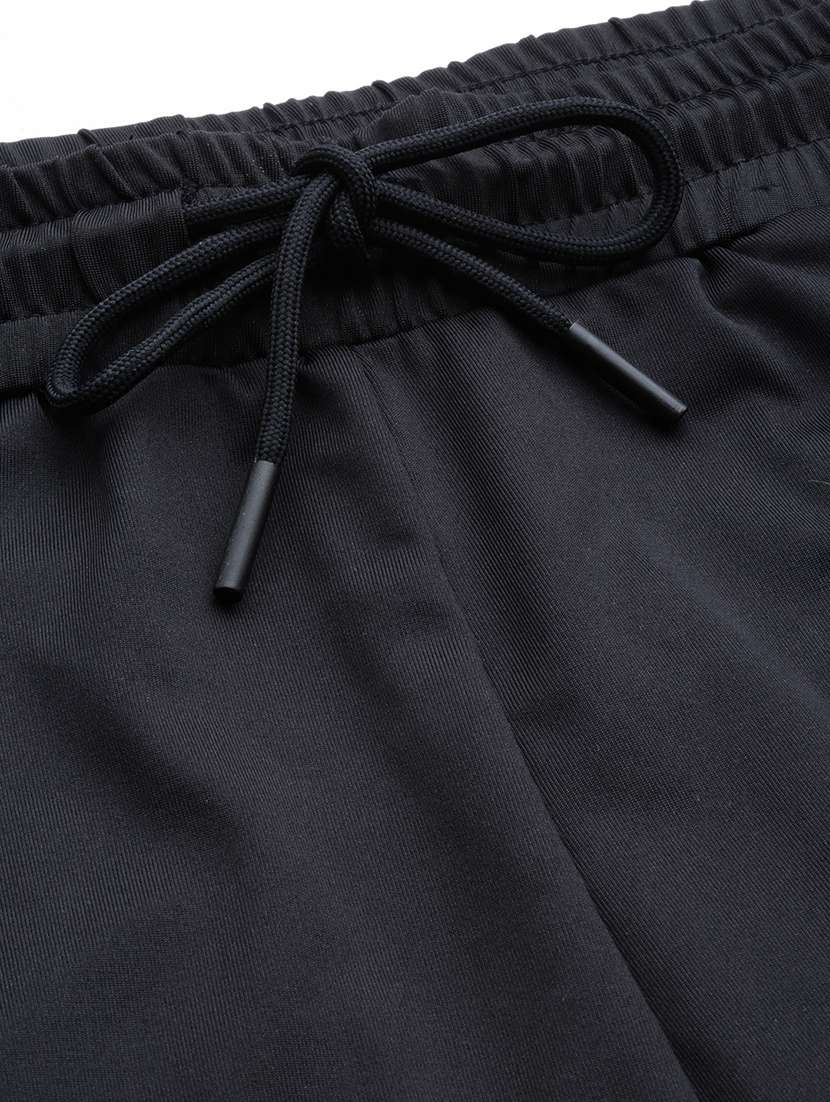 men black side taped shorts - 17718704 -  Standard Image - 4