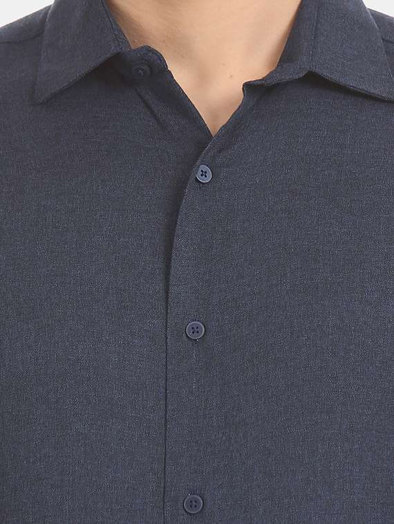 navy blue solid formal shirt - 17727897 - Standard Image - 4