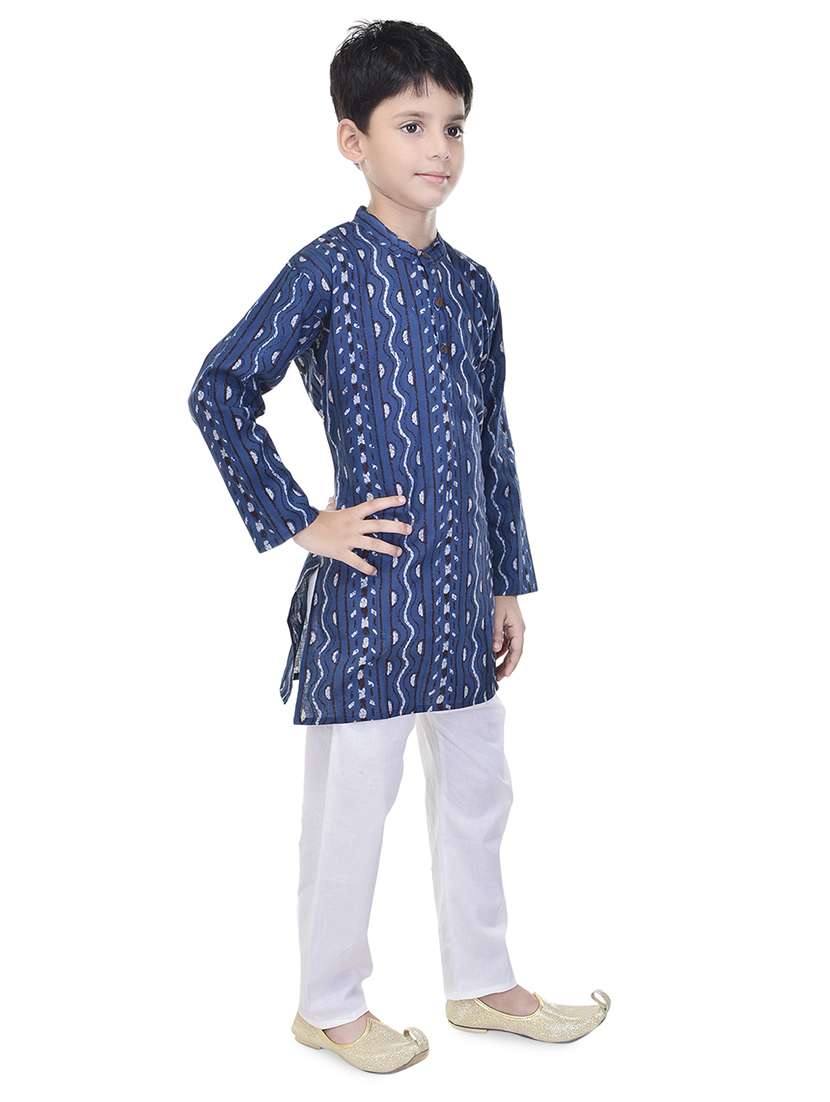 mandarin neck printed kurta with pajama set  - 17734387 -  Standard Image - 1