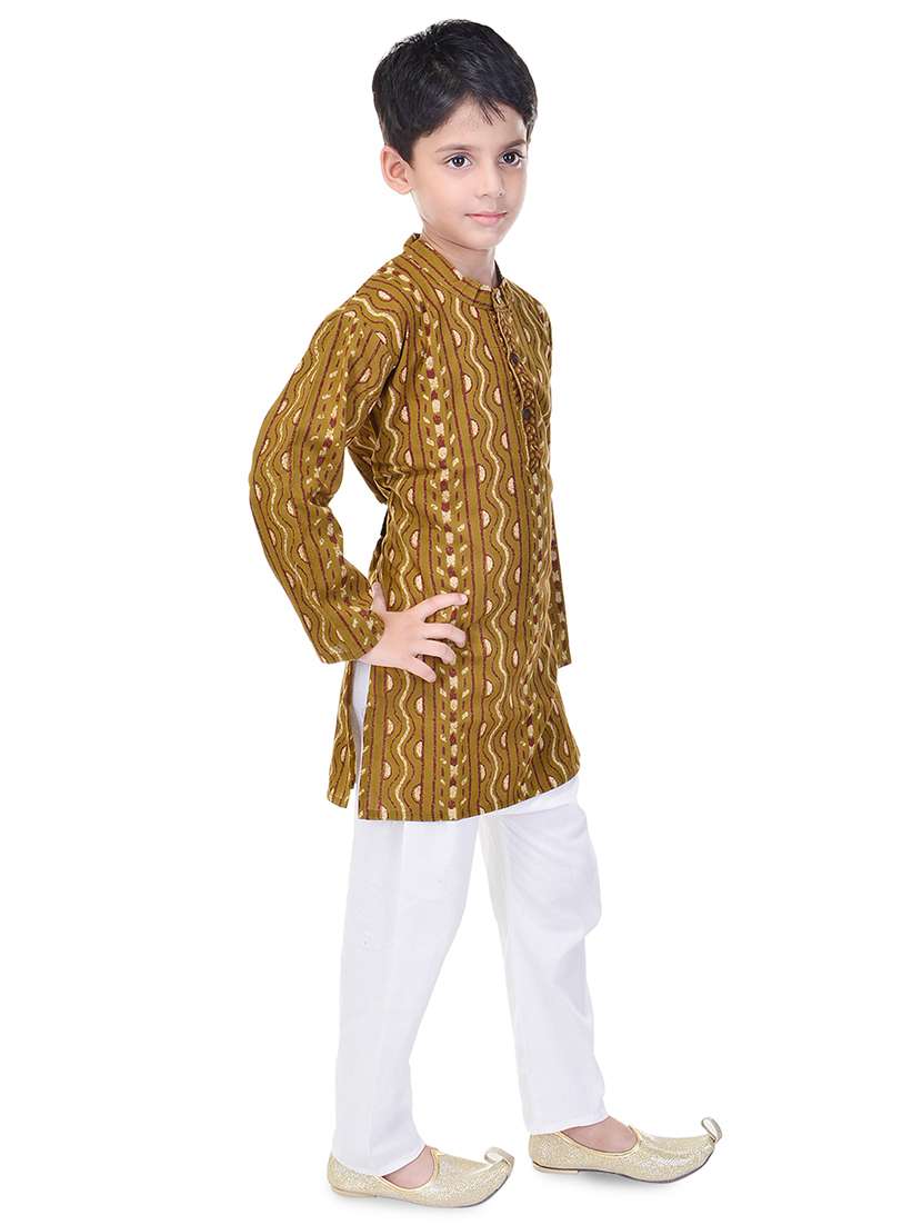 mandarin neck printed kurta with pajama set  - 17734389 -  Standard Image - 1
