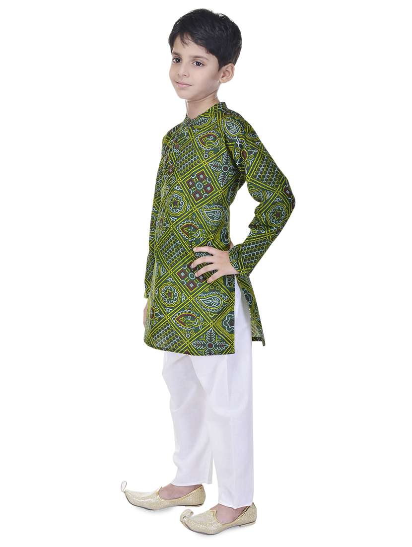 Mandarin Neck Printed Kurta With Pajama Set - 17734403 -  Standard Image - 1