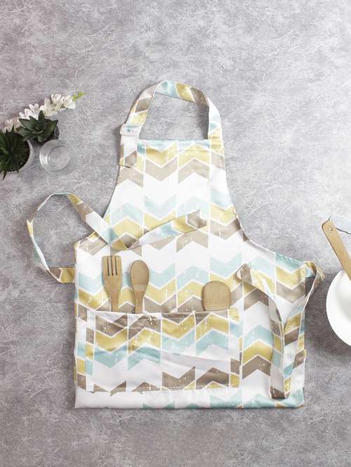 boutique apron - 17734479 - Standard Image - 0