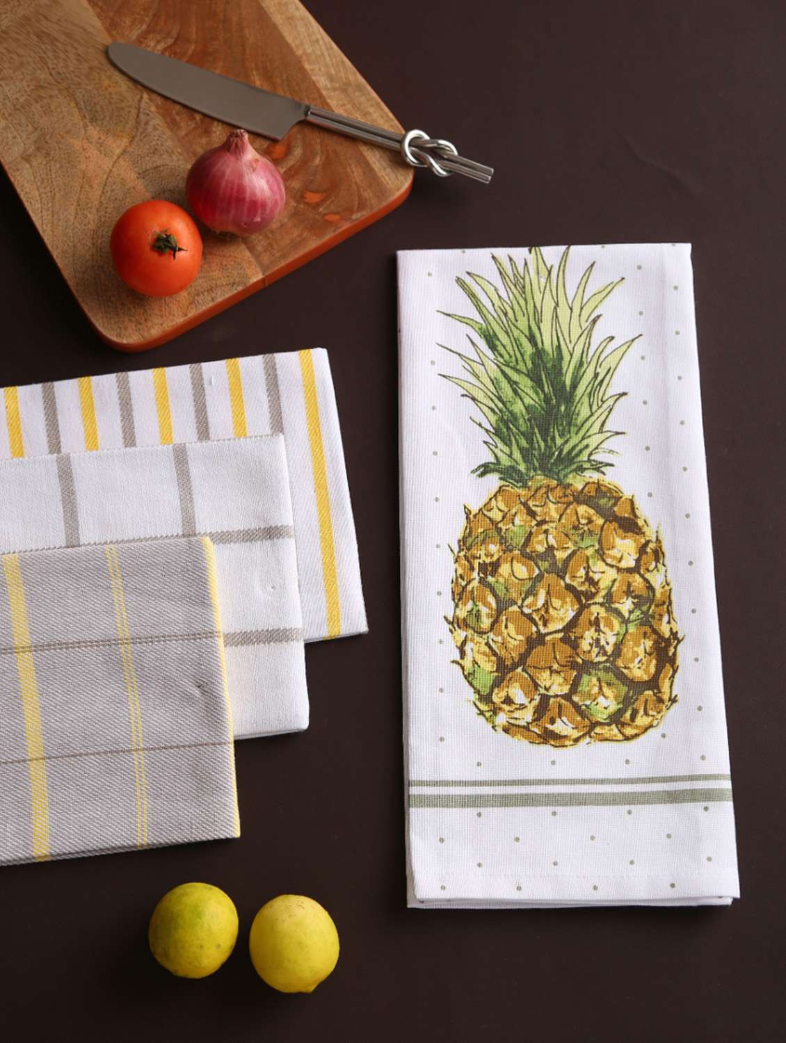 pineapple design kitchen napkin set of 4