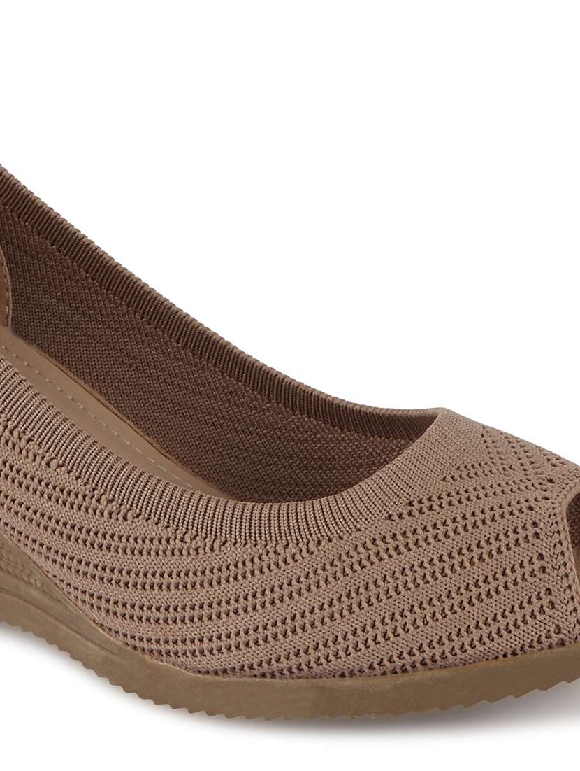 beige synthetic platforms pumps - 17737479 -  Standard Image - 4