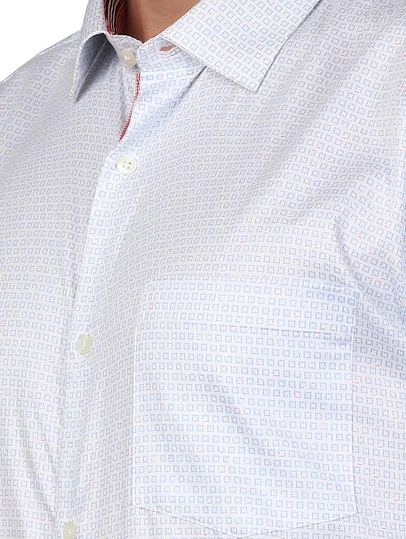 blue printed formal shirt - 17738136 - Standard Image - 4
