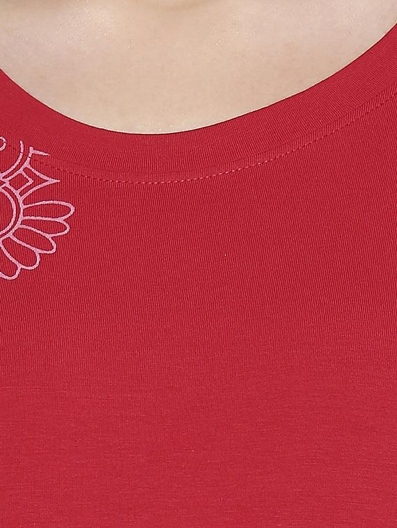 round neck printed tee - 17738313 - Standard Image - 4