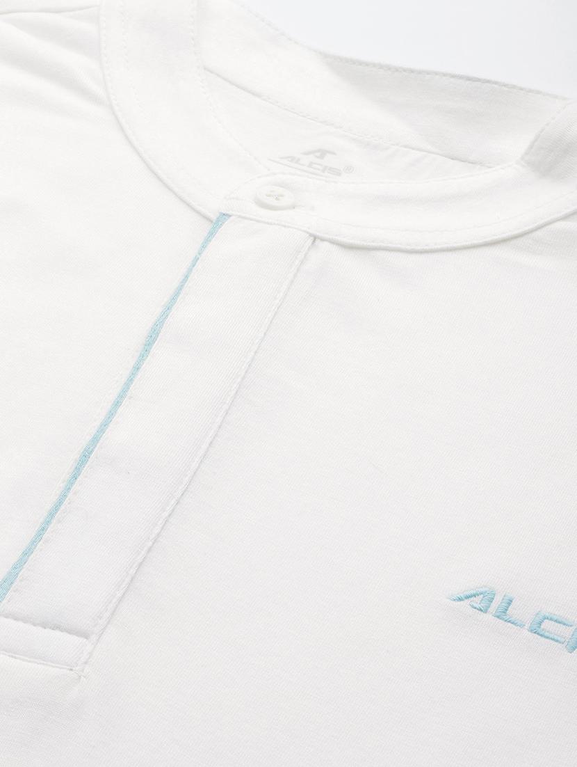 white solid t-shirt - 17749516 - Standard Image - 4