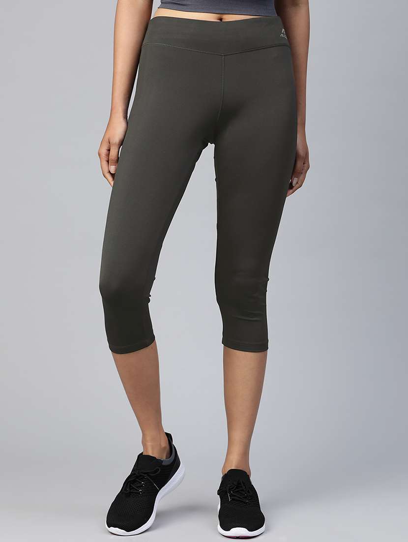 high rise sports capri 
