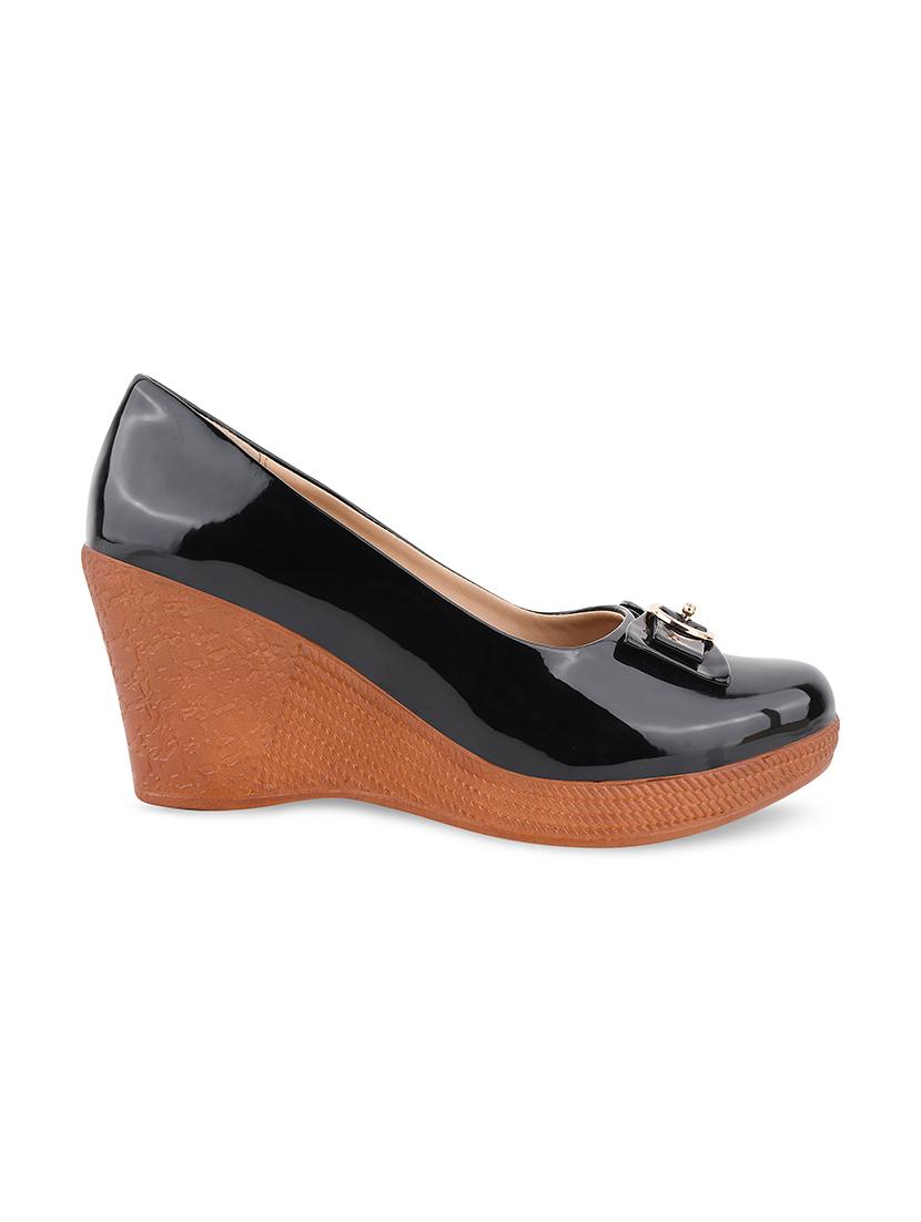 calzado women's casualwear beige color solid pumps heels belliey shoes - 17750971 - Standard Image - 1