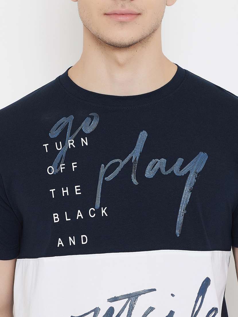 navy blue printed cut & sew t-shirt - 17757547 -  Standard Image - 4