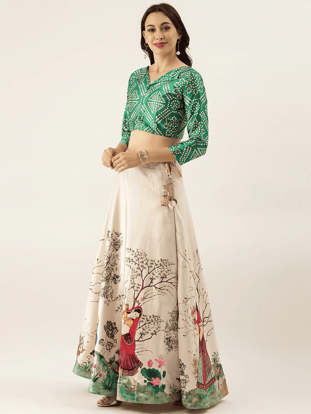 digital print lahengha with padded blouse - 17763126 - Standard Image - 4