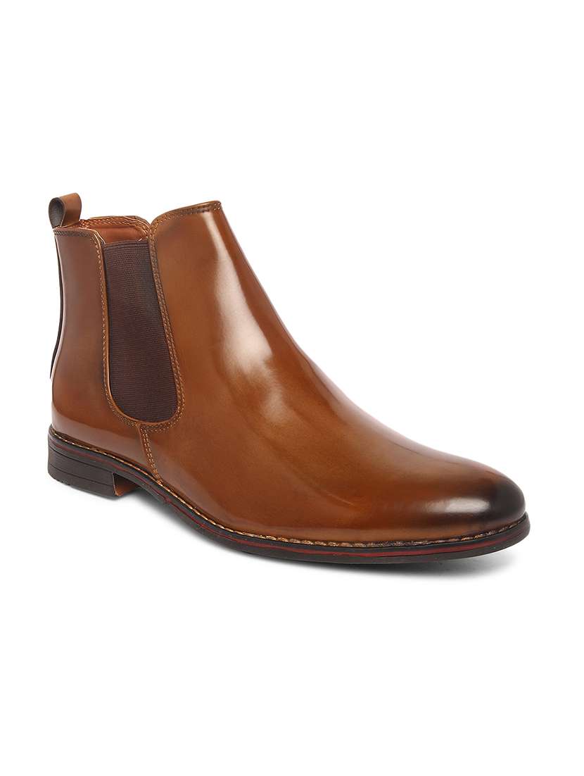 brown leather hiking  boots