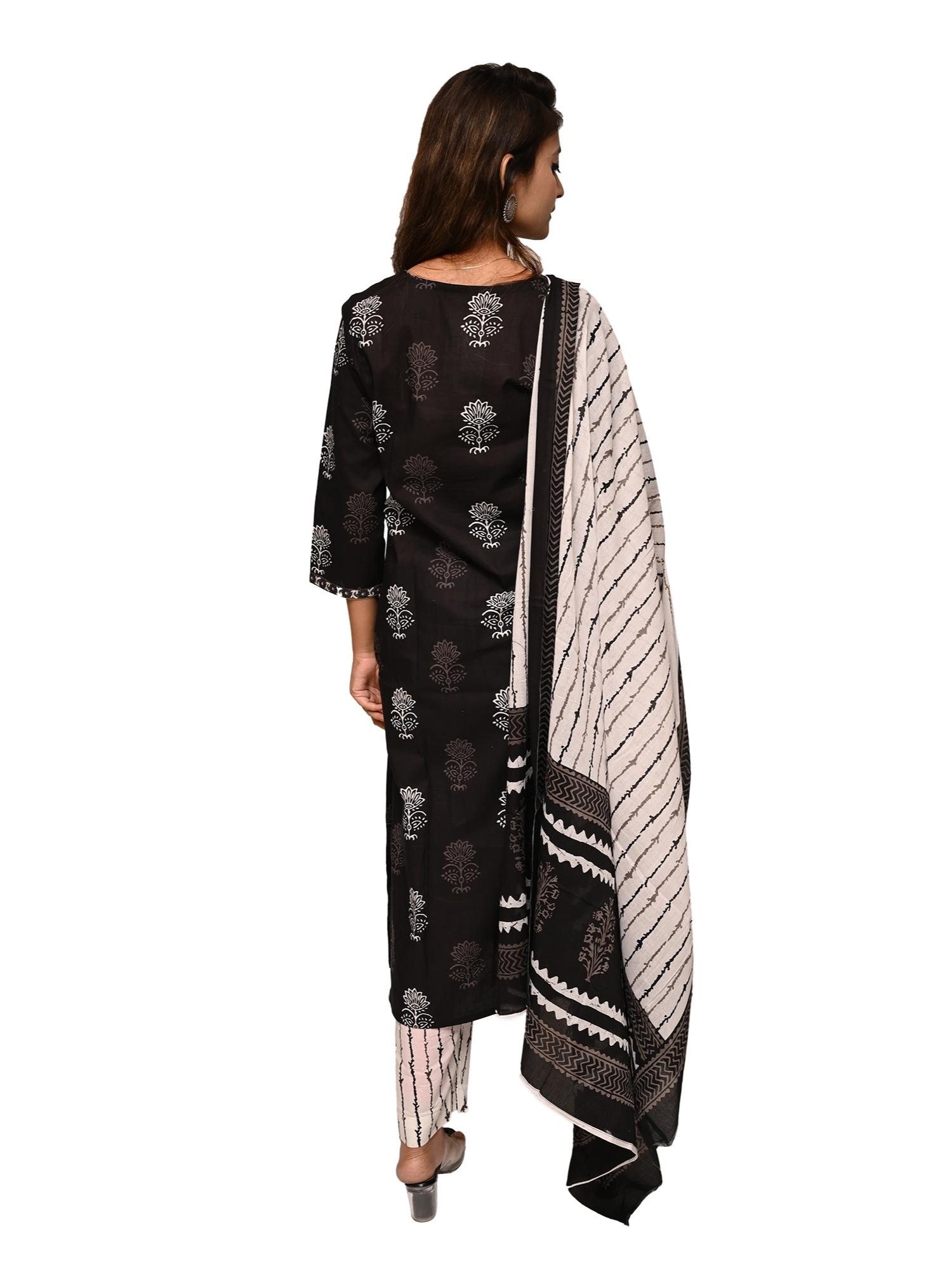kurta pant dupatta set  - 17775063 -  Standard Image - 1