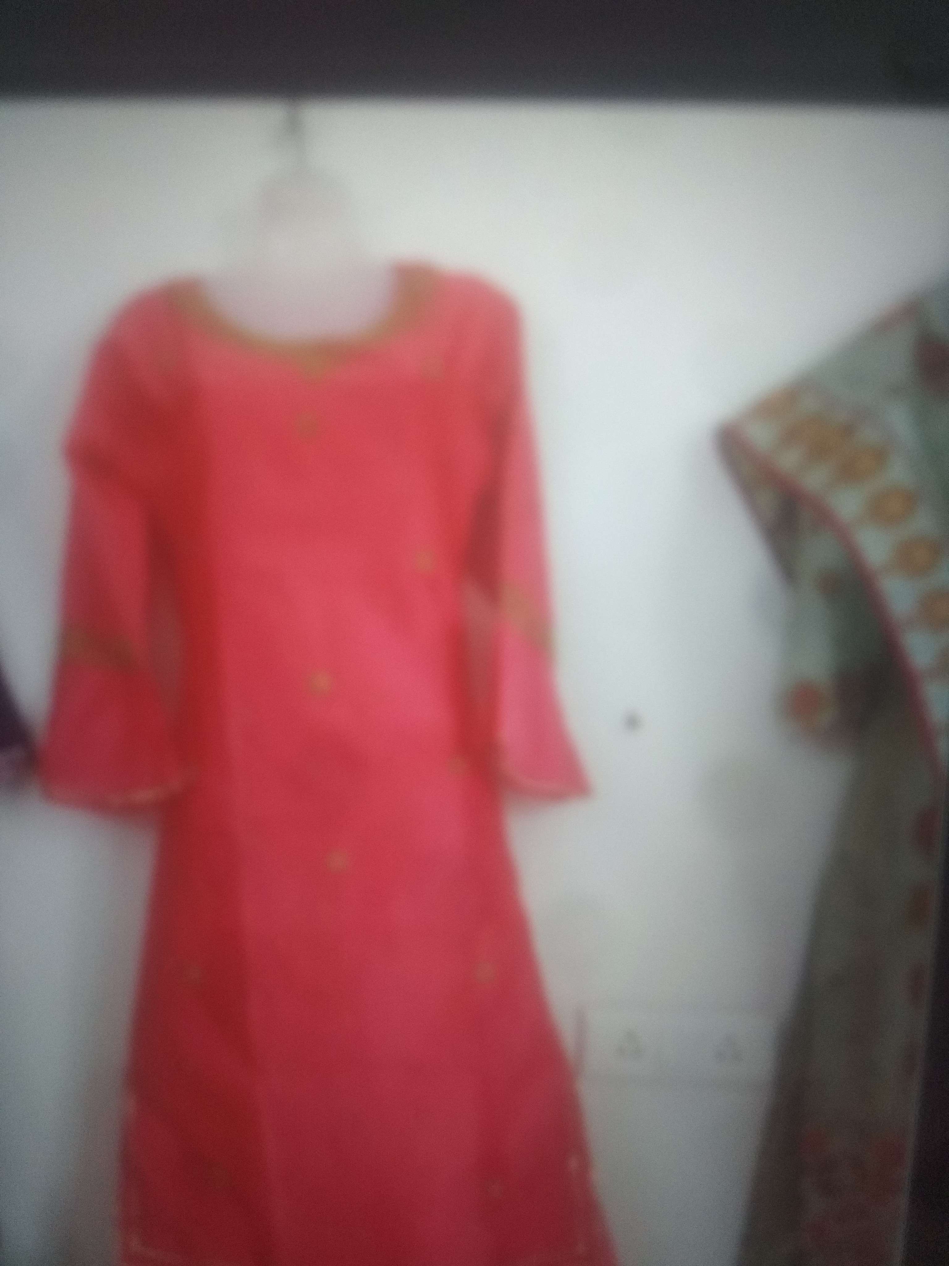 red net cape - 17777135 -  Standard Image - 1
