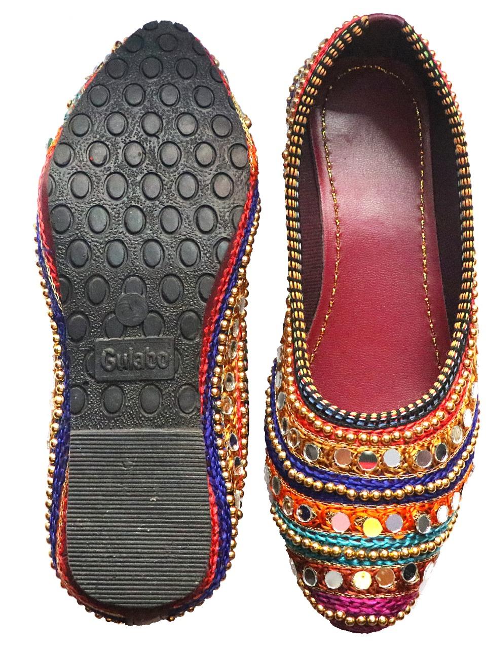 leather juti - 17778210 - Standard Image - 1