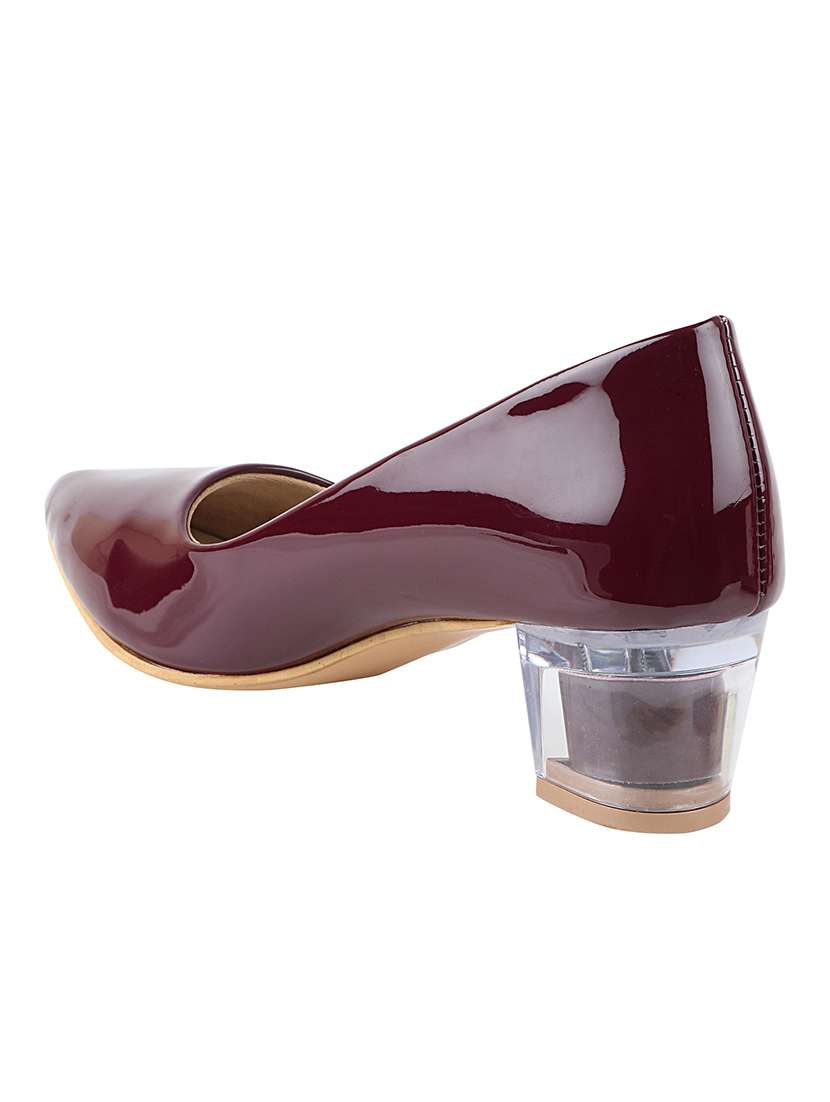 wine slip on pump - 17782433 -  Standard Image - 1