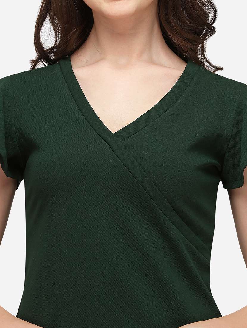 overlap neck solid top - 17793651 - Standard Image - 4