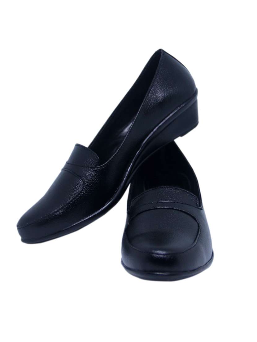 black pu slip on formal shoes - 17807017 -  Standard Image - 4