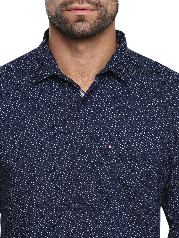 mens printed casual shirt - 17812198 - Standard Image - 4
