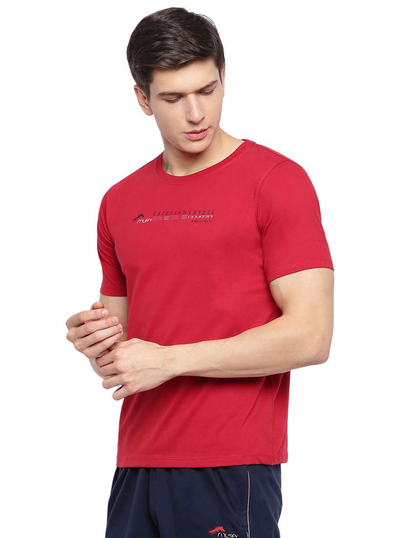 red chest print t-shirt - 17812864 -  Standard Image - 1