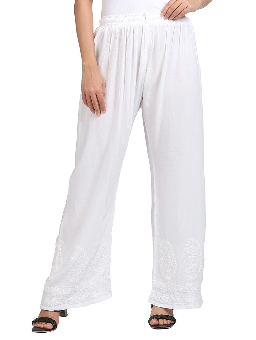 a melding of comfort and style - 17813282 - Zoom Image - 0