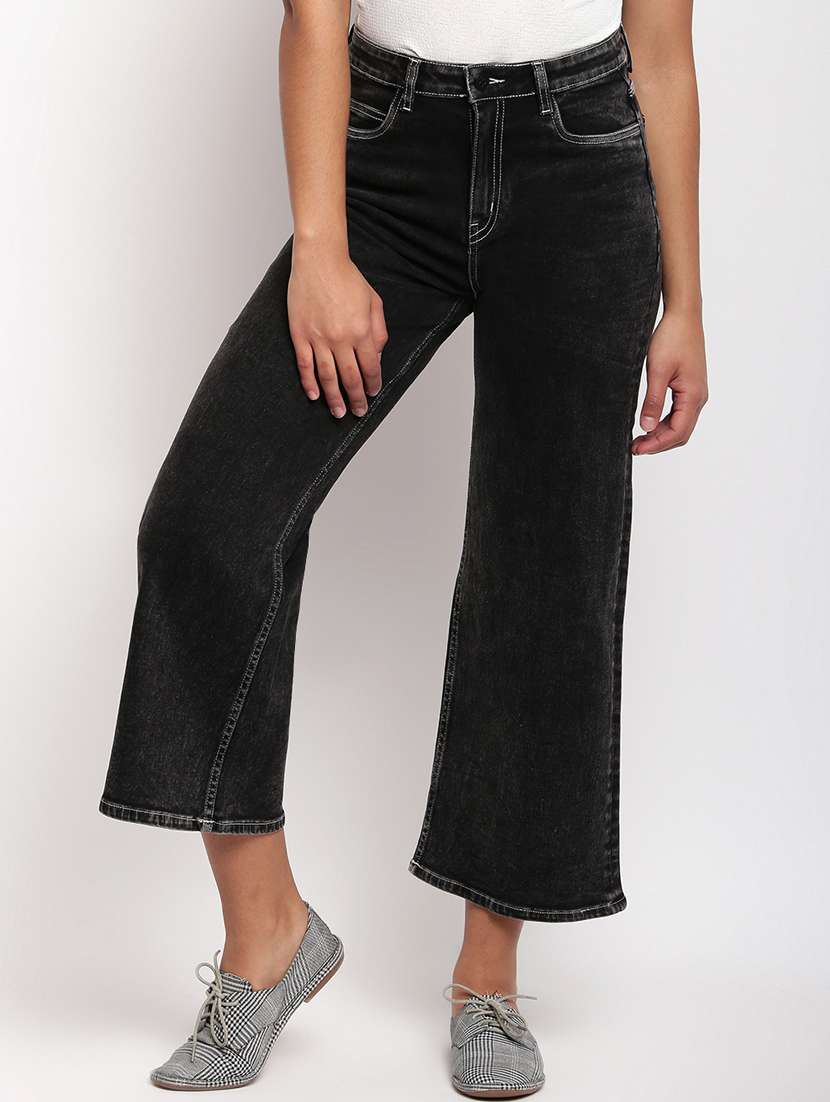 women solid mid rise bootcut jeans