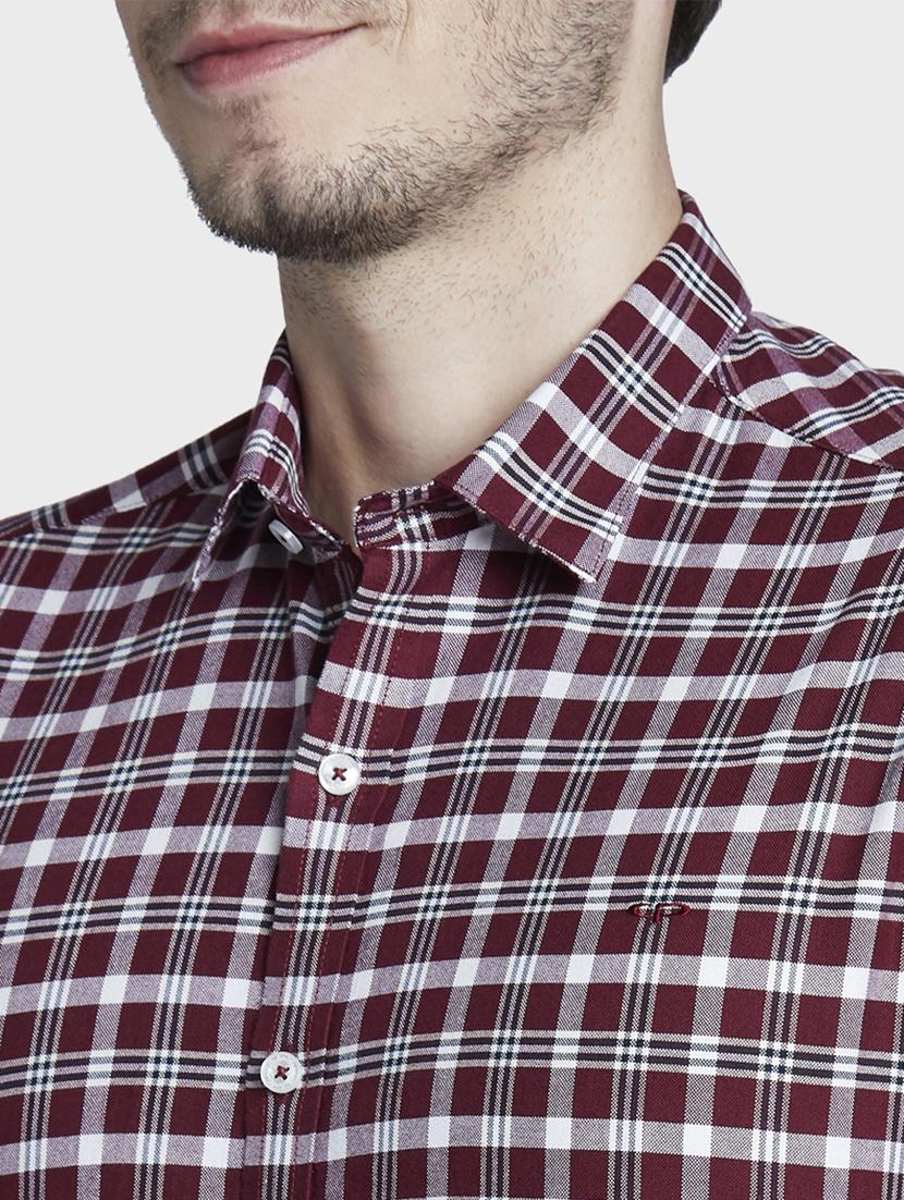 maroon checkered casual shirt - 17822993 - Standard Image - 4