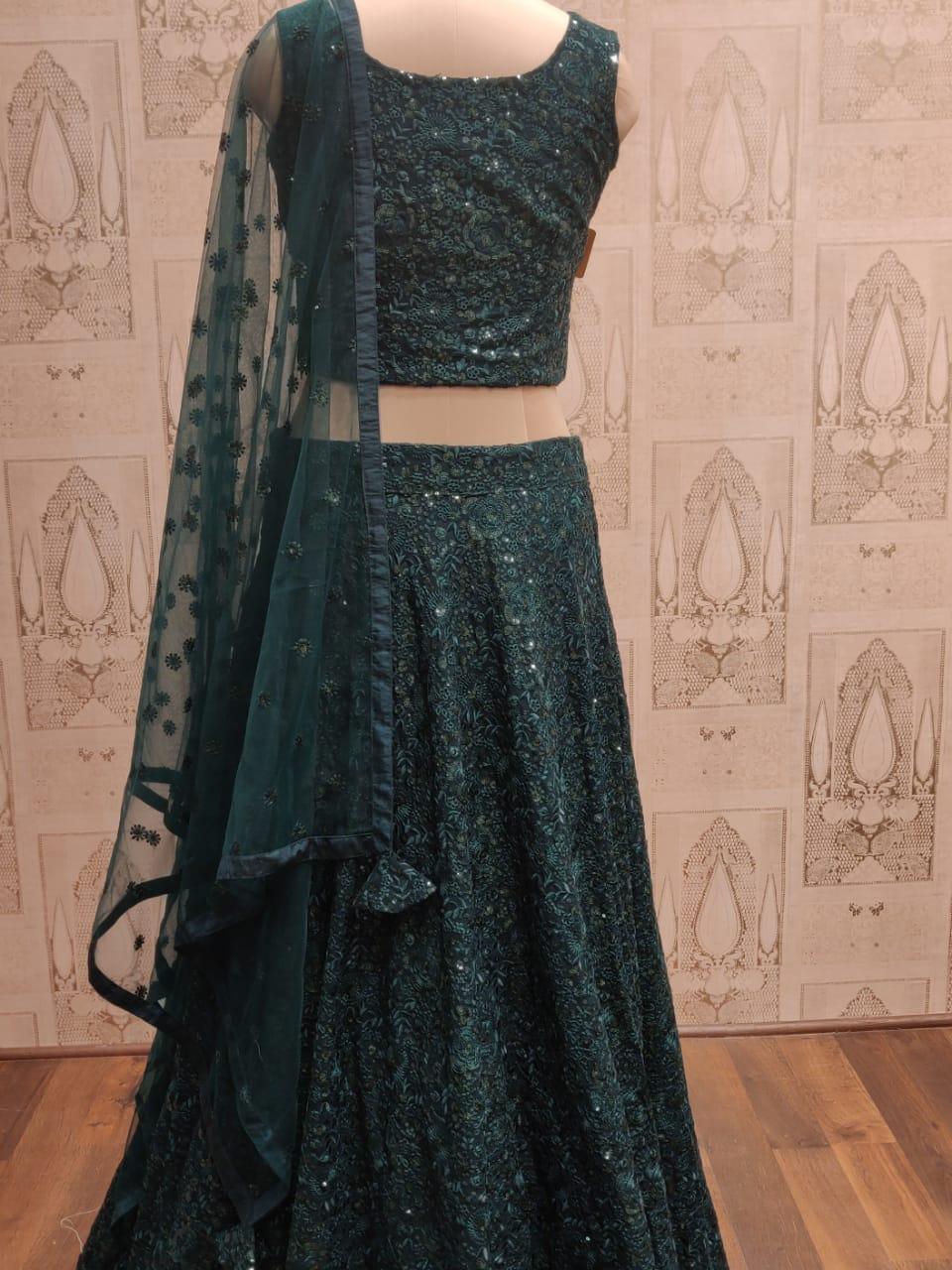georgette  - 17824455 -  Standard Image - 1