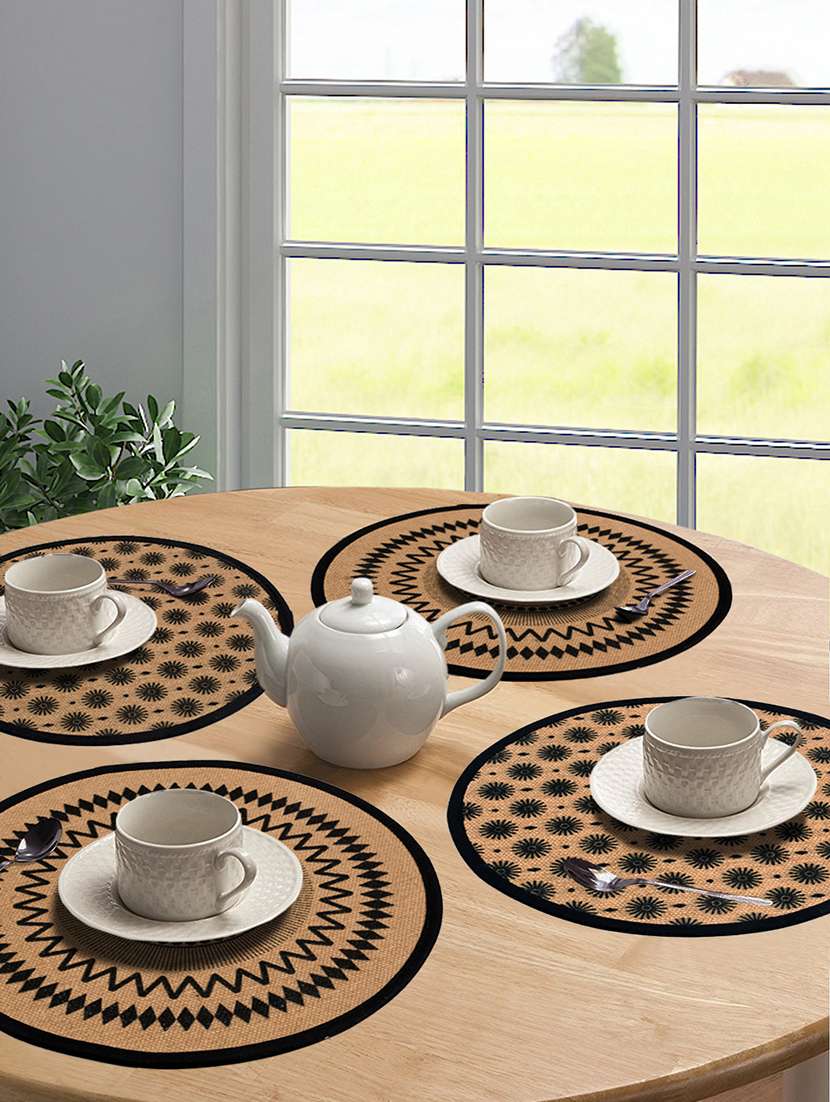 saral home cotton printed table mat - (pack of 4 pc, 38x38 cms)
