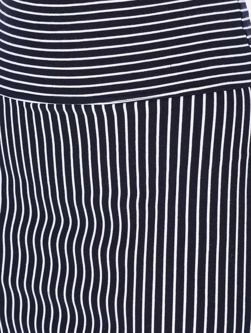 Mid Rise Striped Pencil Skirt