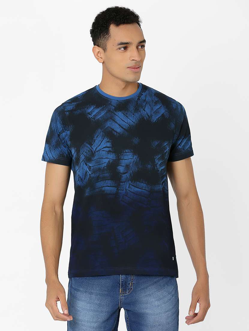 navy blue printed t-shirt