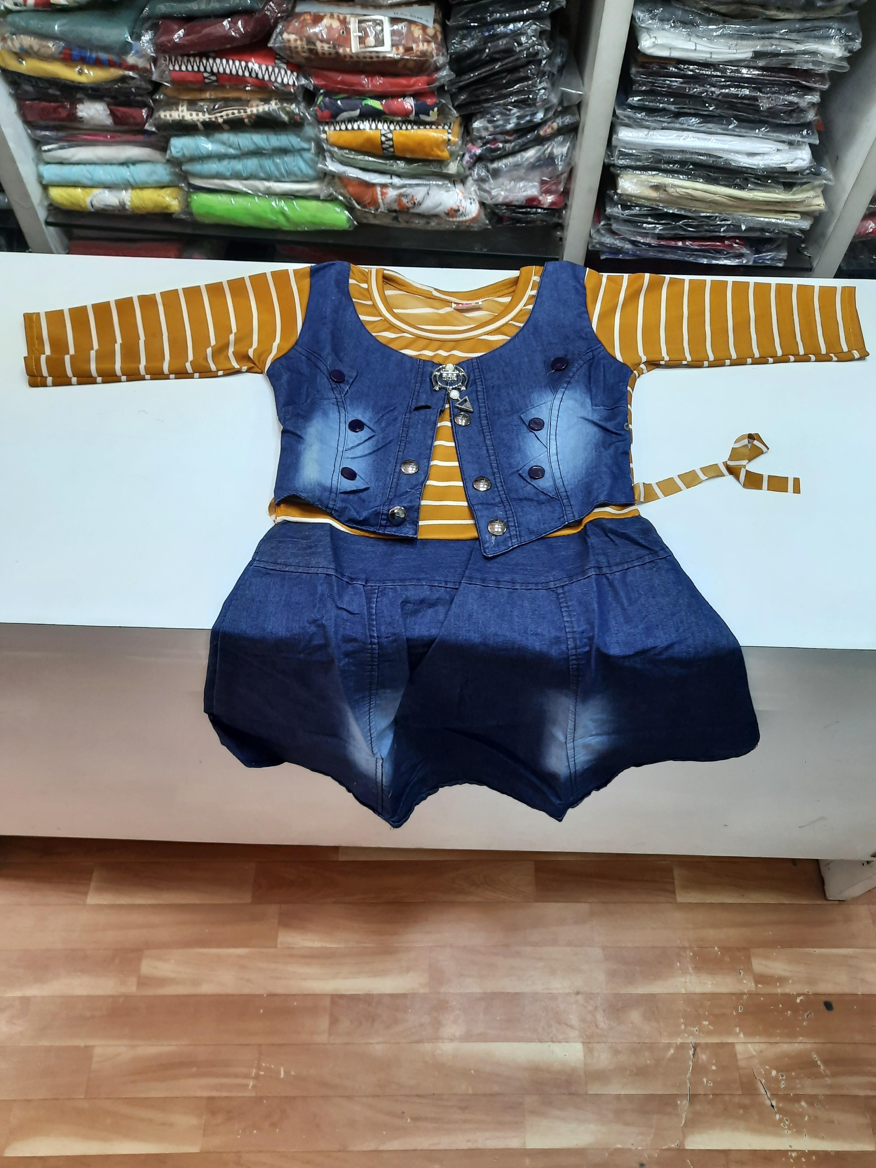 one piece jacket style - 17833784 - Standard Image - 1