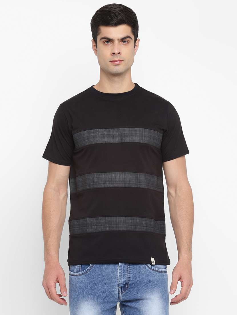 black color block cut & sew t-shirt