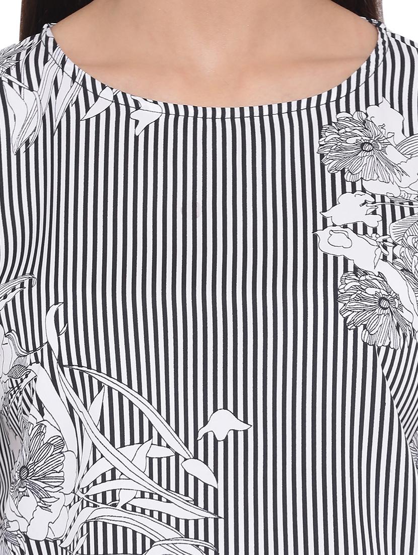 round neck printed top - 17843654 - Standard Image - 4