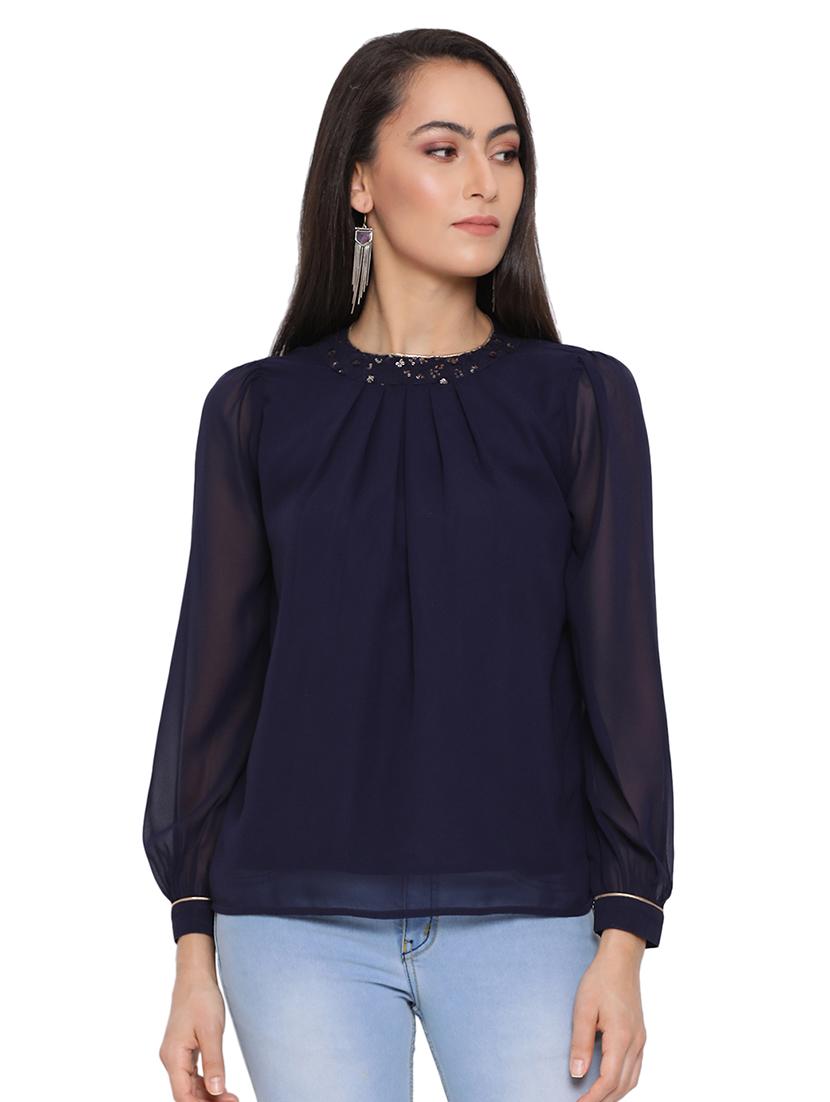 embellished detail round neck top - 17843680 -  Zoom Image - 0