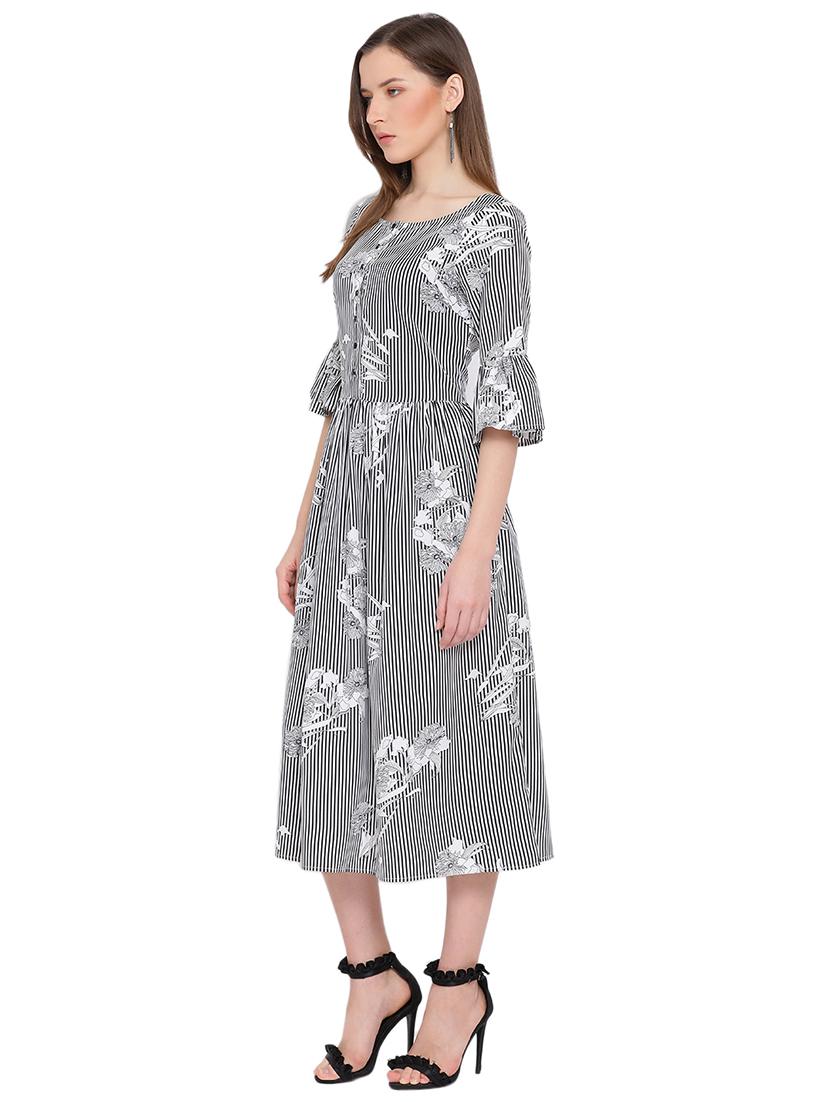bell sleeved printed top - 17843716 -  Standard Image - 1