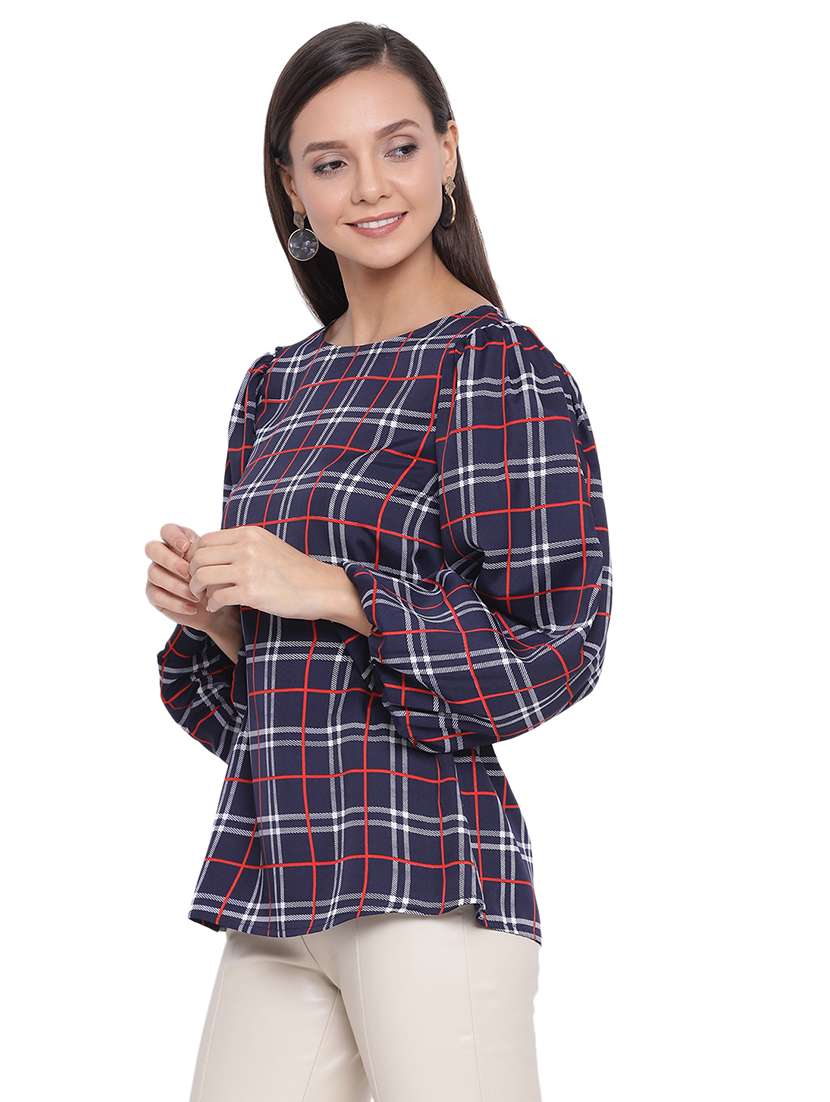 round neck checkered top - 17843720 - Standard Image - 1