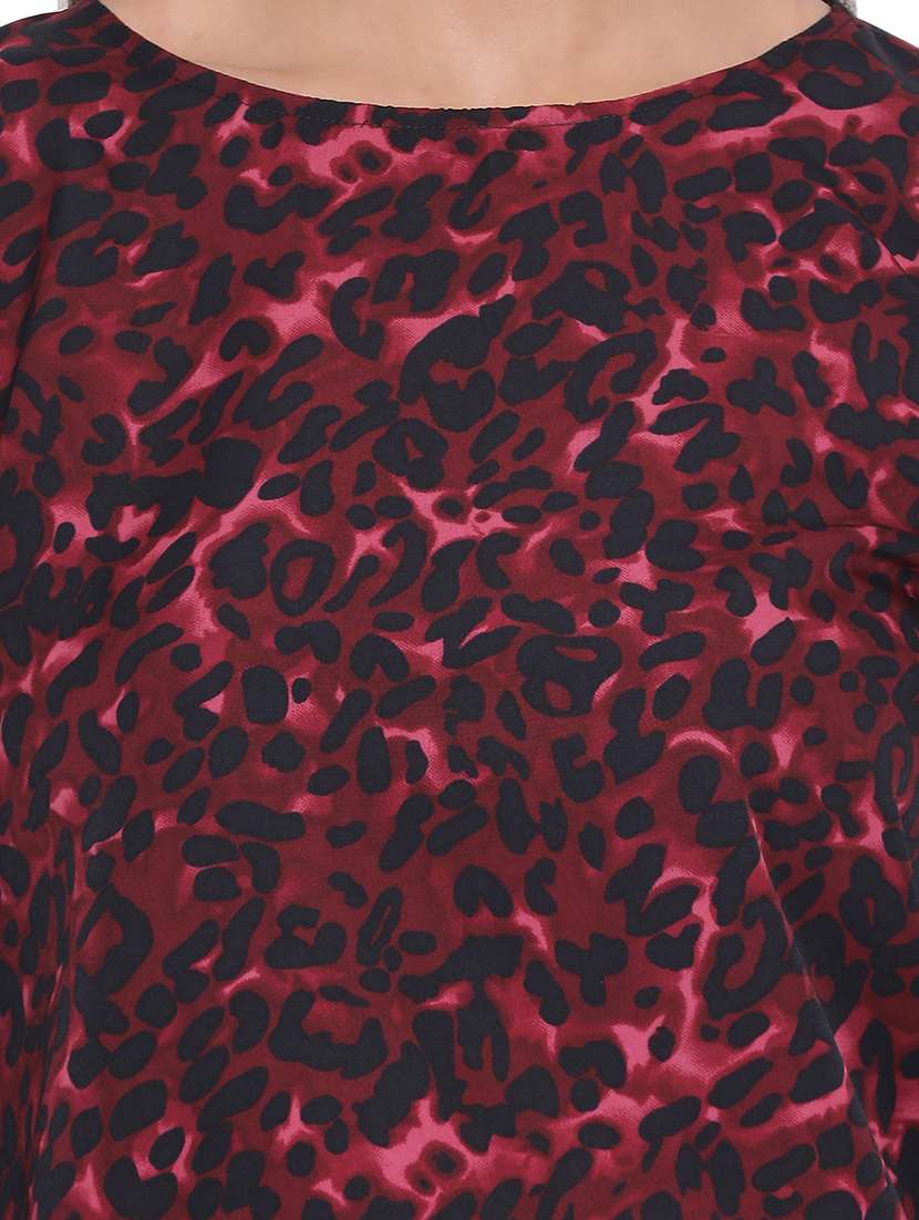 bell sleeved animal top - 17843749 - Standard Image - 4