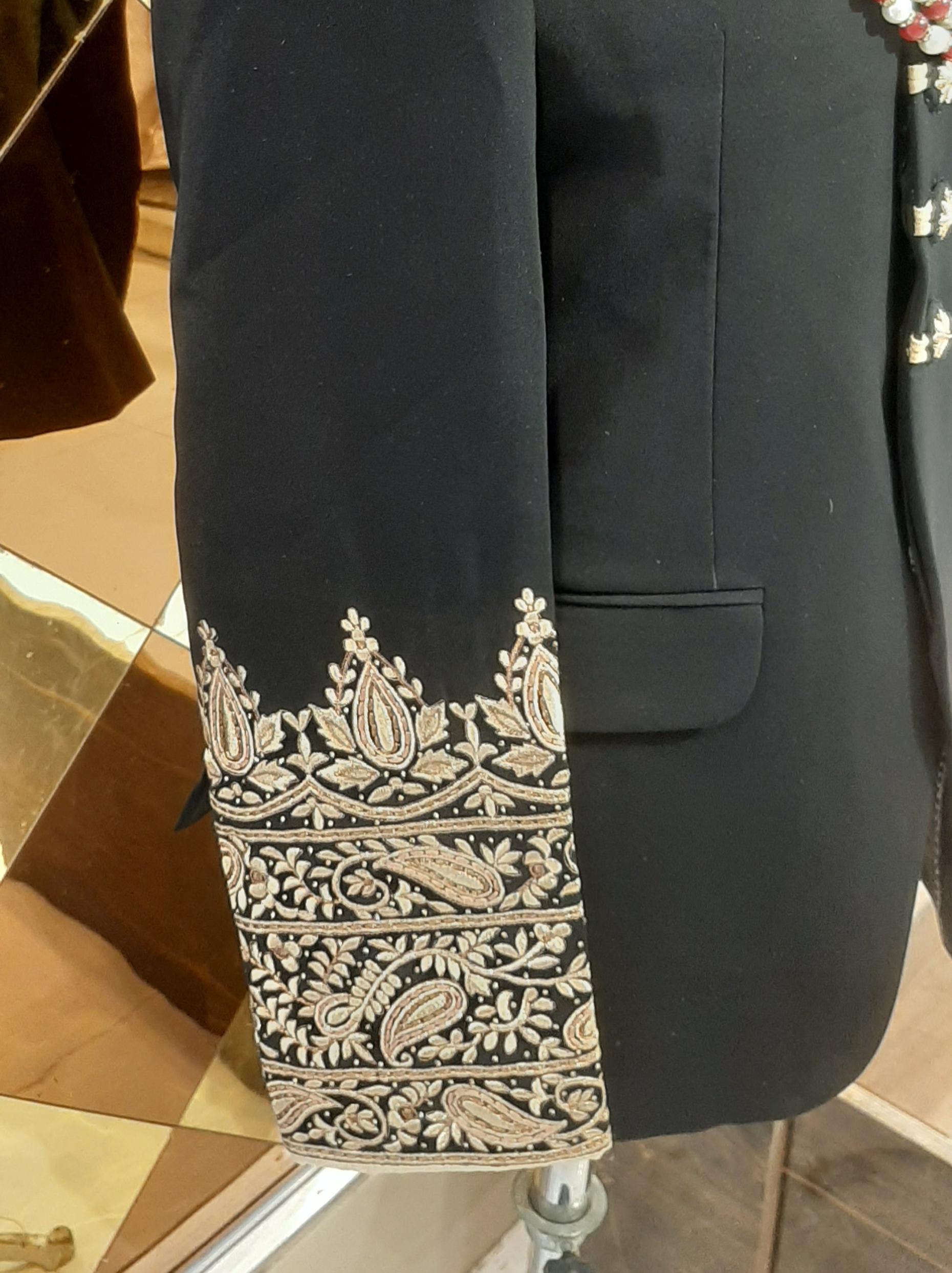 jodhpuri suite neck pr work hai  - 17849799 -  Standard Image - 1